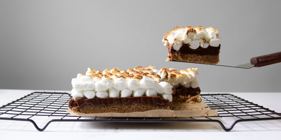 S'Mores Bars Featured Image